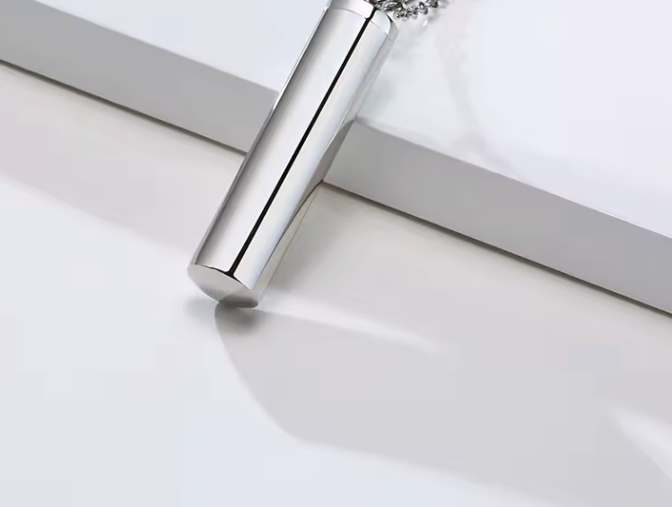 Locket MIST: Fragrance You Wear, Memories You Carry. Gift Perfume Holder Necklace for Men and Women